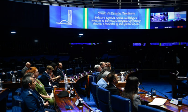 A sessão realizou-se em virtude da aprovação de requerimento do Senador Astronauta Marcos Pontes